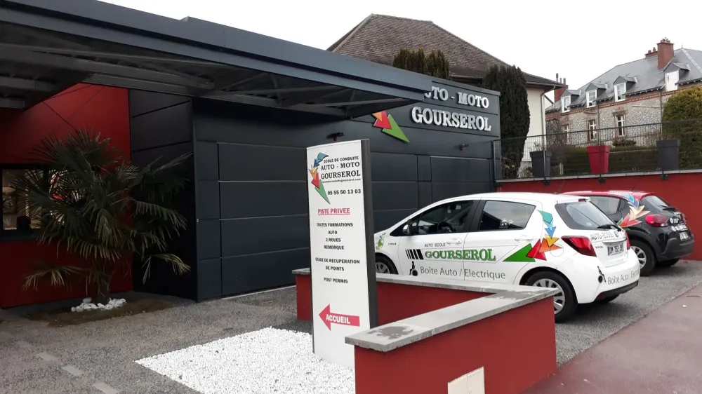 Permis voiture ou moto avec nos formateurs expérimentéwebp