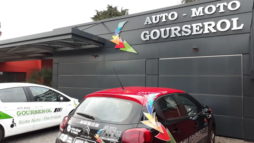 Auto-École Gourserol - Apprentissage de la conduite et passage du permis (4)webp